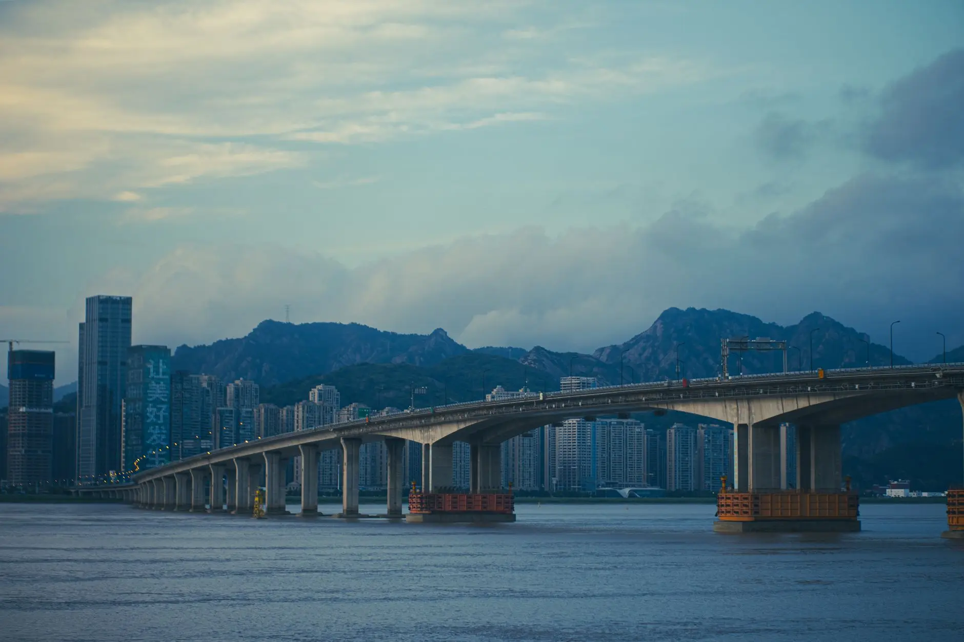 新《公司法》下企业合规体系建设要点与财务管理应对方案